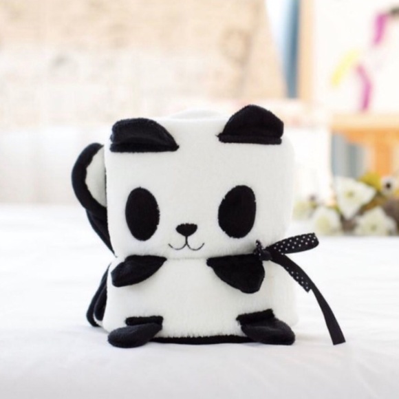 Nivkee Collection Other - PANDA BEAR Soft Plush Blanket